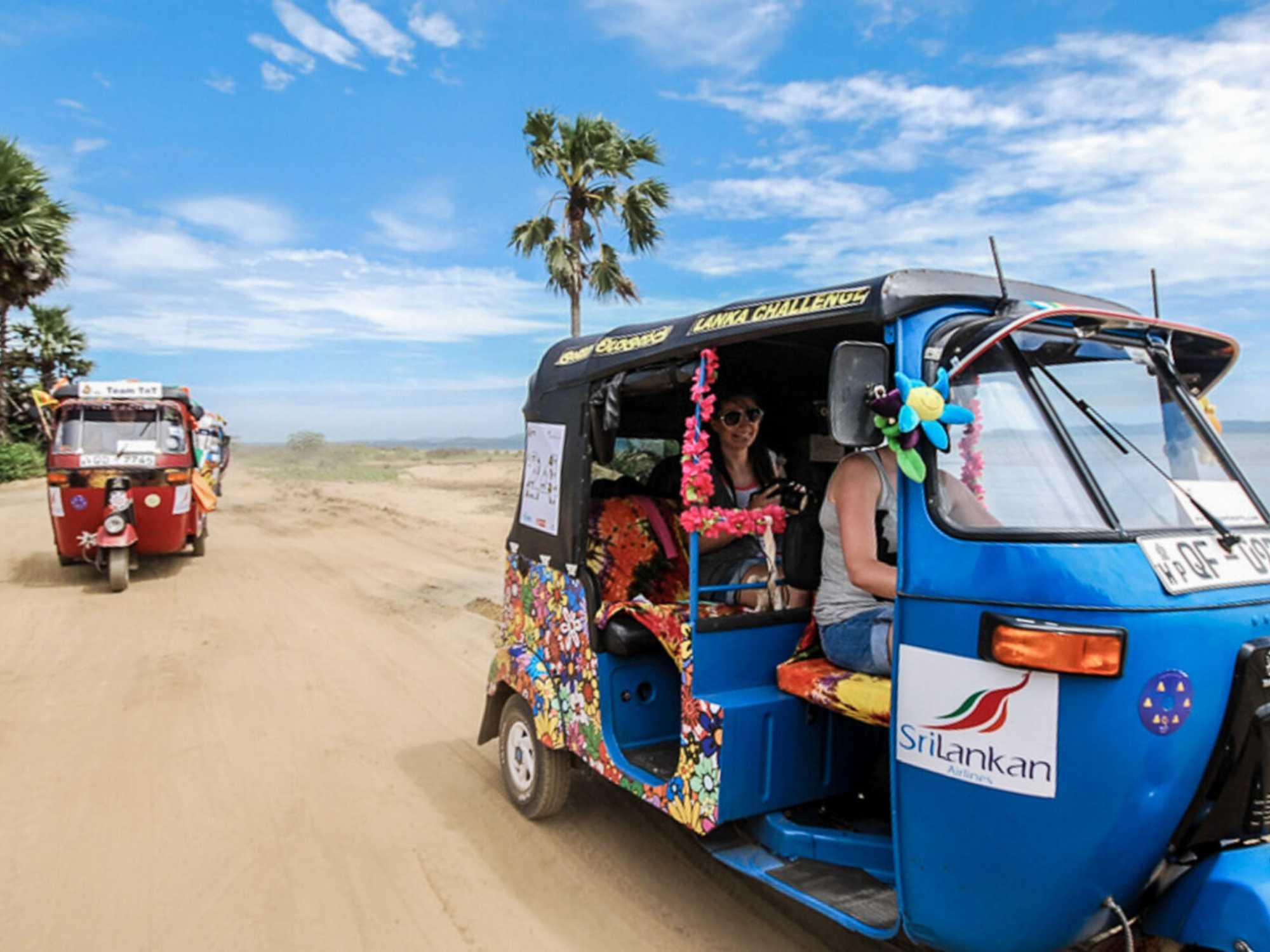 Sri Lanka-Taxi-rickshaws-tuktuks